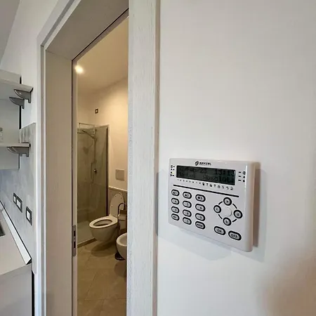 Lejlighed Ascensore Per La